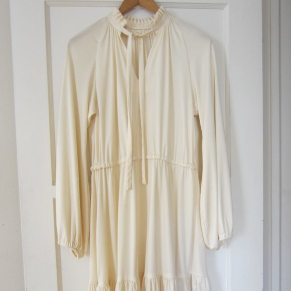 Vintage Cream Ivory Long Sleeve Dress Pintuck Polyester 1970s Medium - Picture 8 of 11